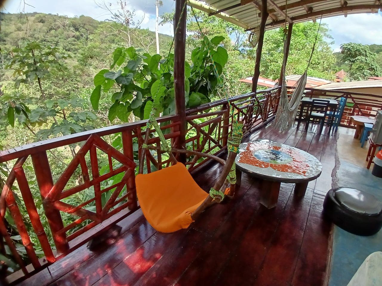 Habitación Deluxe – Descanso con Vista al Río y Naturaleza Viva – Hotel en Mocoa, Putumayo · foto 1