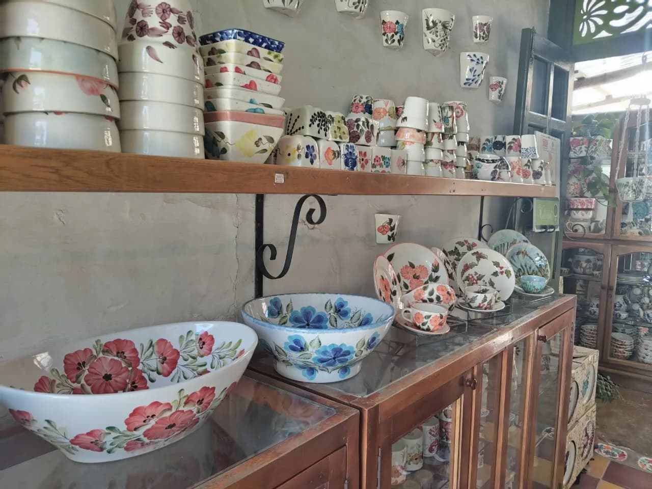Ruta de la Cerámica y el Café: Magia y Tradición en El Carmen de Viboral 🎨☕ – Actividades en Medellín, Antioquia