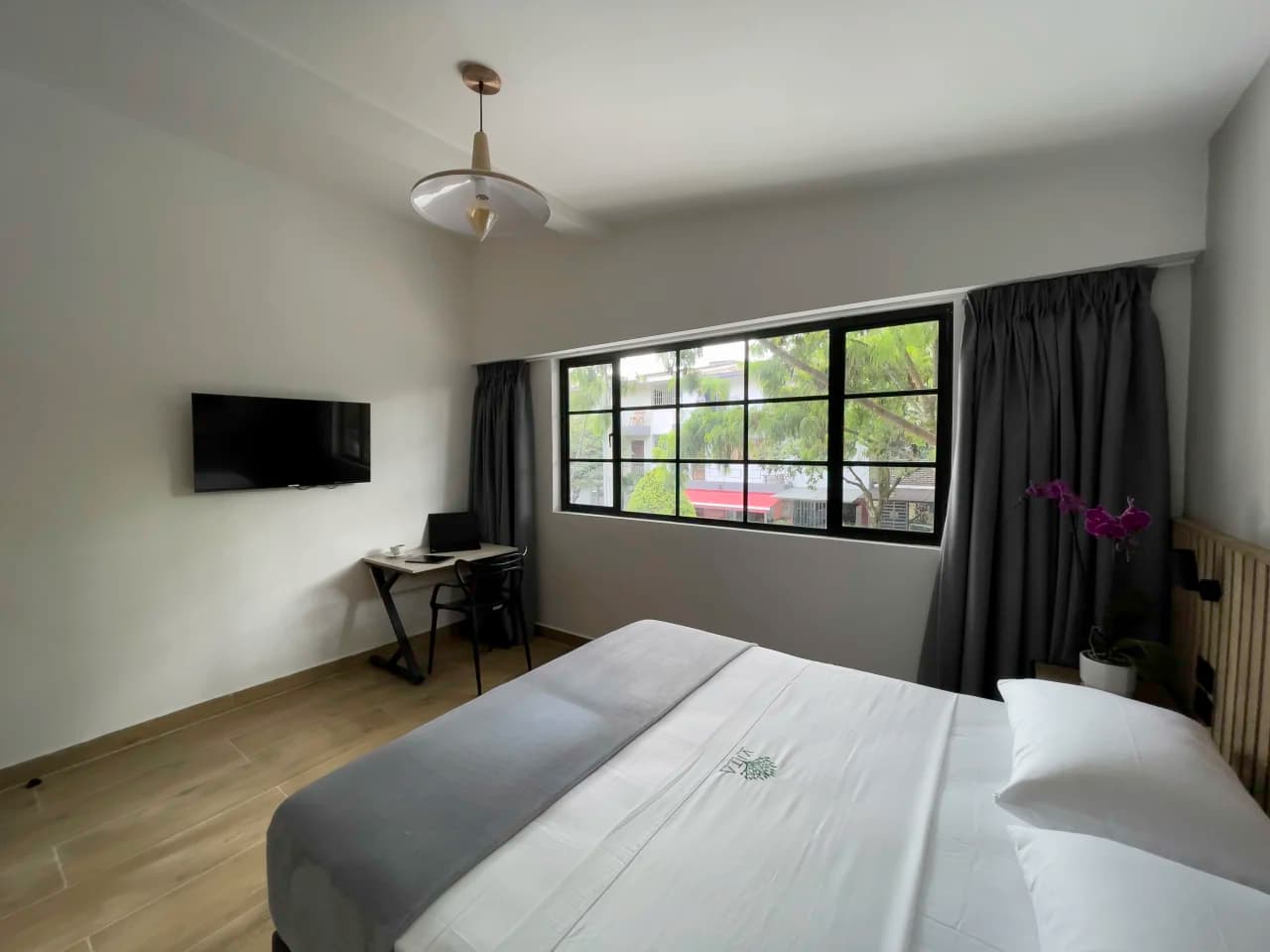 Habitación privada en El Poblado – Hotel en Medellín, Antioquia · foto 1