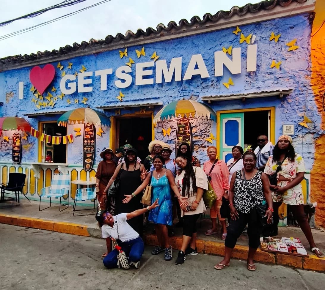 Guianza privada y personalizada en español e inglés – Guías de Turismo en Cartagena de Indias, Bolívar · foto 1