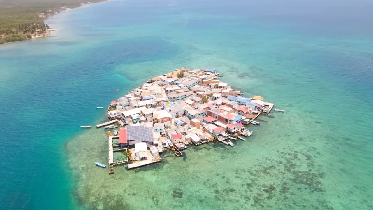 Explora San Bernardo: Islote, Múcura y Tintipán en un solo día. – Actividades en Cartagena de Indias, Bolívar · foto 1